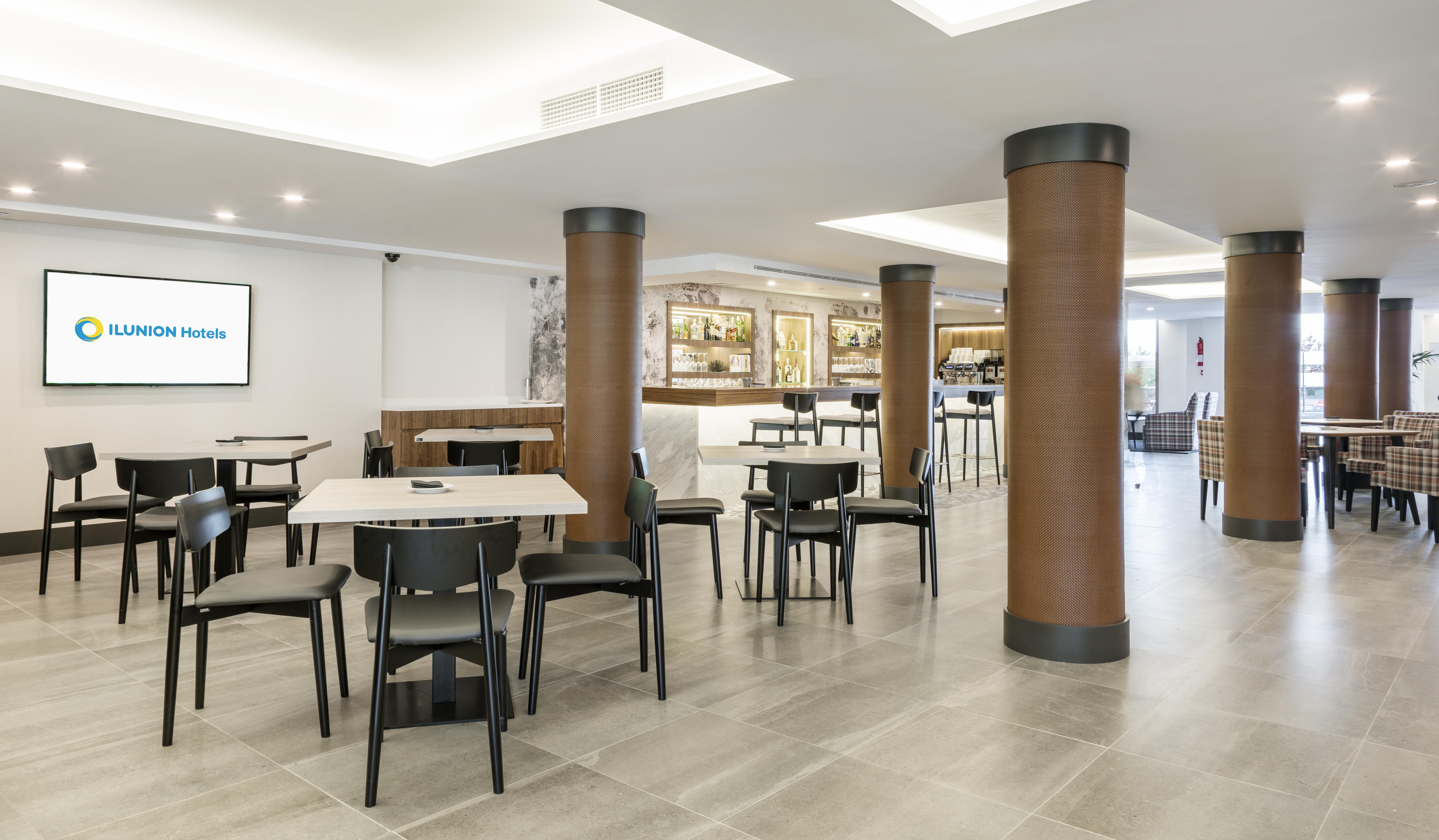 Hotel Ilunion Las Lomas Мерида Экстерьер фото